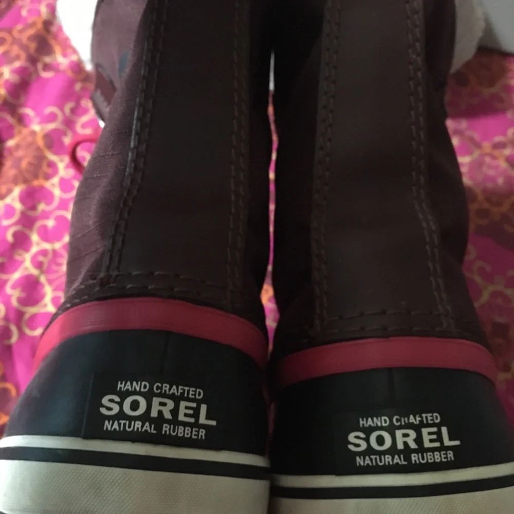 Sorel Women's Winter Boots - Brown and Red - Picture 4 of 5